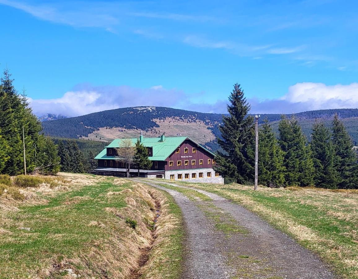 Хостел Bouda Na Plani - Horska Bouda Шпиндлерув-Млин Экстерьер фото